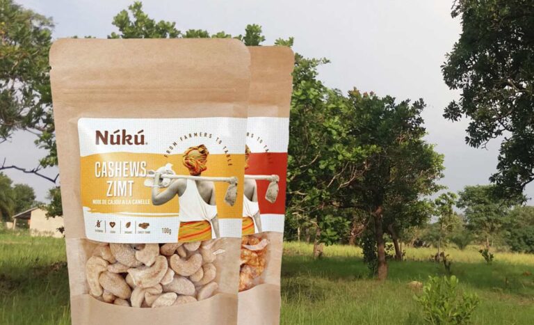 Núkú Premium Cashews