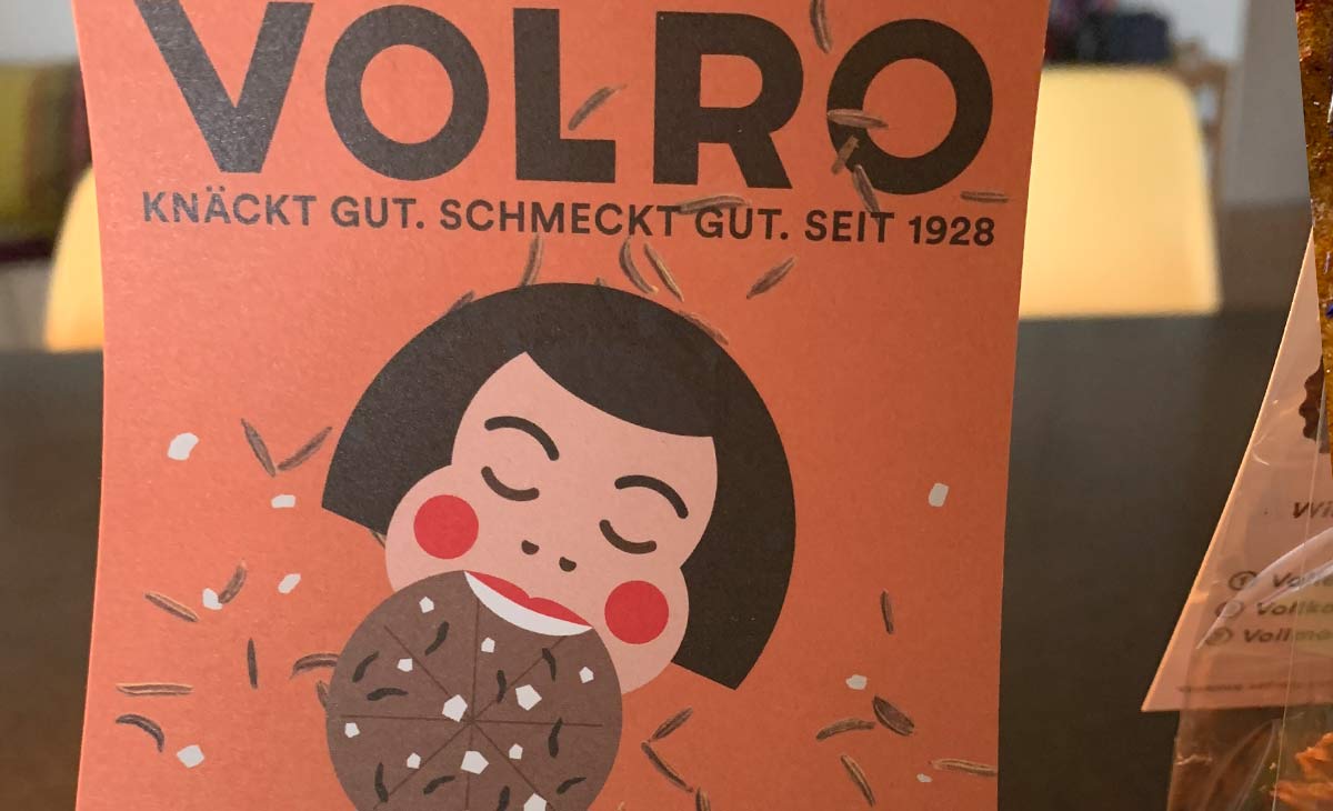 Volro Packaging for spicy crackers